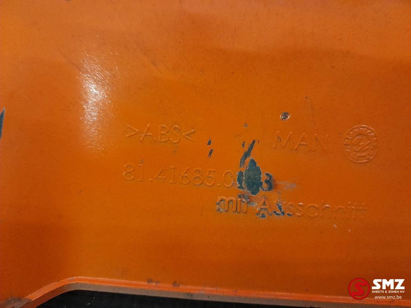 MAN Occ bumperafdekking MAN - Parachoques para Camión: foto 3 MAN Occ bumperafdekking MAN - Parachoques para Camión: foto 3