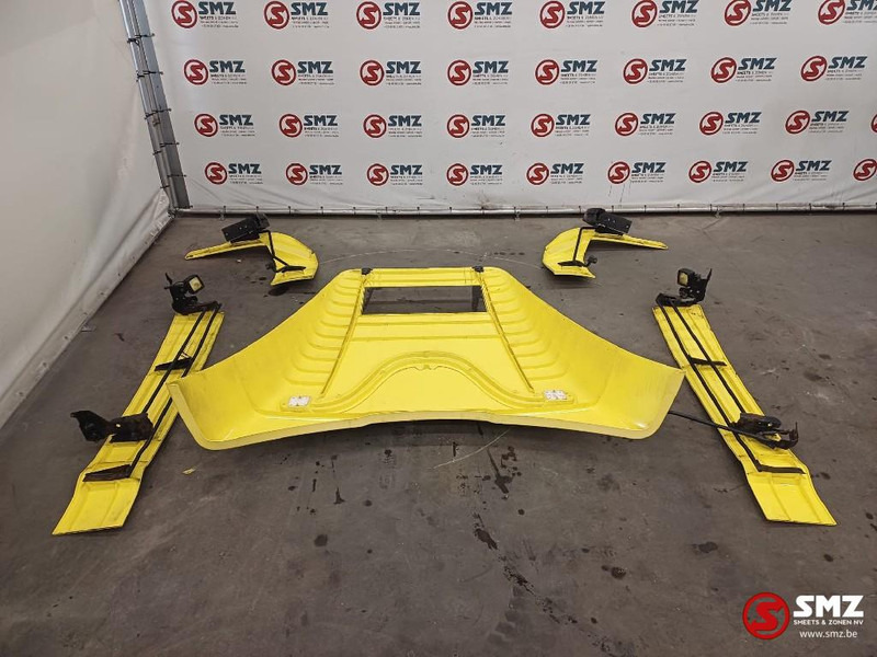 MAN Occ cabinespoilerset MAN TGX - Aerodinámica/ Spoiler para Camión: foto 2 MAN Occ cabinespoilerset MAN TGX - Aerodinámica/ Spoiler para Camión: foto 2