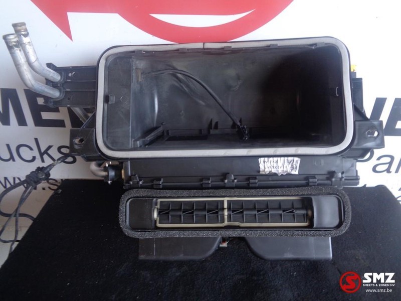 MAN Occ verwarmingskachel behr SWX90 - Calefacción/ Ventilación para Camión: foto 2 MAN Occ verwarmingskachel behr SWX90 - Calefacción/ Ventilación para Camión: foto 2