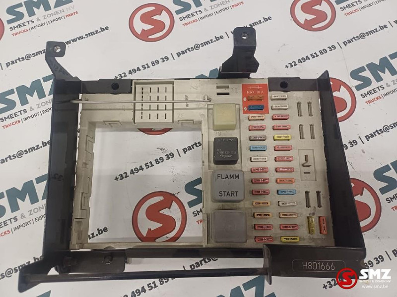 MAN Occ zekeringskast MAN - Sistema eléctrico para Camión: foto 1 MAN Occ zekeringskast MAN - Sistema eléctrico para Camión: foto 1