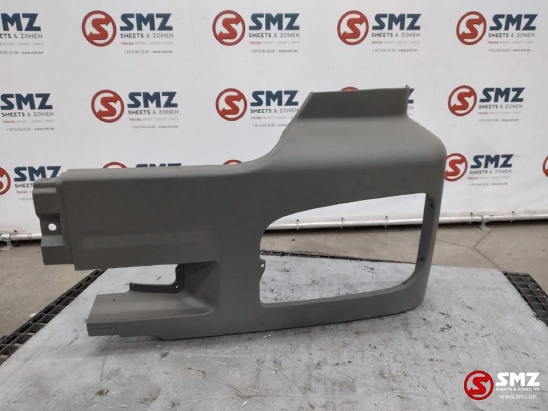 Mercedes-Benz Bumperhoek Mercedes Axor links - Esquina parachoques para Camión: foto 1 Mercedes-Benz Bumperhoek Mercedes Axor links - Esquina parachoques para Camión: foto 1
