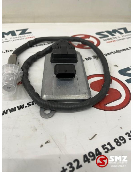 Mercedes-Benz Nox sensor voor katalysator mercedes - Sensor para Camión: foto 1 Mercedes-Benz Nox sensor voor katalysator mercedes - Sensor para Camión: foto 1