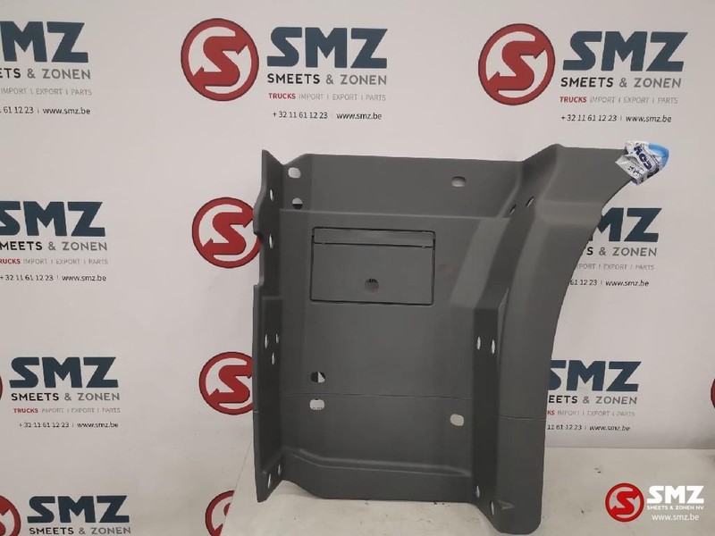 Mercedes-Benz Occ Opstapbak links Actros MP1 - Peldaño para Camión: foto 1 Mercedes-Benz Occ Opstapbak links Actros MP1 - Peldaño para Camión: foto 1