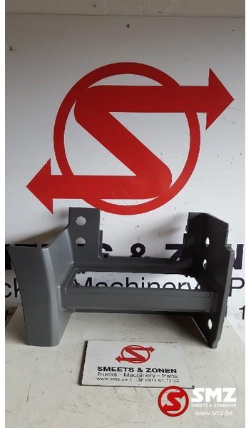 Mercedes-Benz Occ Opstapbak onder R Actros MP2/3 mega - Peldaño para Camión: foto 1 Mercedes-Benz Occ Opstapbak onder R Actros MP2/3 mega - Peldaño para Camión: foto 1