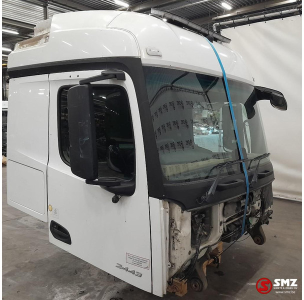 Mercedes-Benz Occ cabine RHD Mercedes - Cabina e interior para Camión: foto 2 Mercedes-Benz Occ cabine RHD Mercedes - Cabina e interior para Camión: foto 2