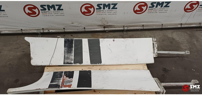 Mercedes-Benz Occ cabinespoilerset Mercedes SK - Aerodinámica/ Spoiler para Camión: foto 3 Mercedes-Benz Occ cabinespoilerset Mercedes SK - Aerodinámica/ Spoiler para Camión: foto 3