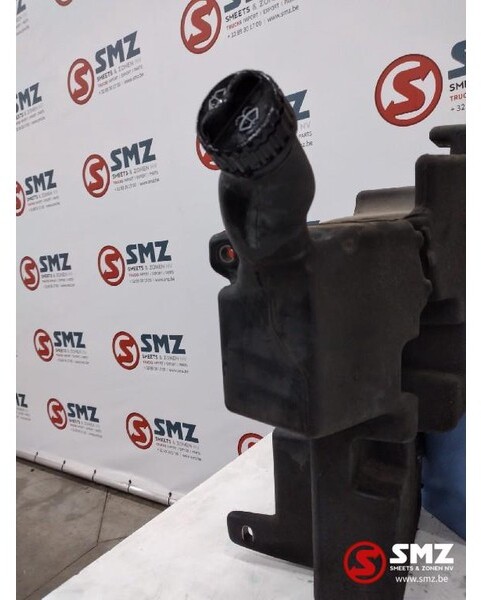 Mercedes-Benz Occ ruitenwisservloeistoftank Mercedes Actros MP4 - Limpiaparabrisas para Camión: foto 3 Mercedes-Benz Occ ruitenwisservloeistoftank Mercedes Actros MP4 - Limpiaparabrisas para Camión: foto 3