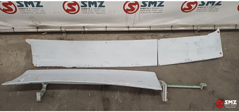 Mercedes-Benz Occ set cabinespoilers links + rechts Mercedes SK - Aerodinámica/ Spoiler para Camión: foto 1 Mercedes-Benz Occ set cabinespoilers links + rechts Mercedes SK - Aerodinámica/ Spoiler para Camión: foto 1