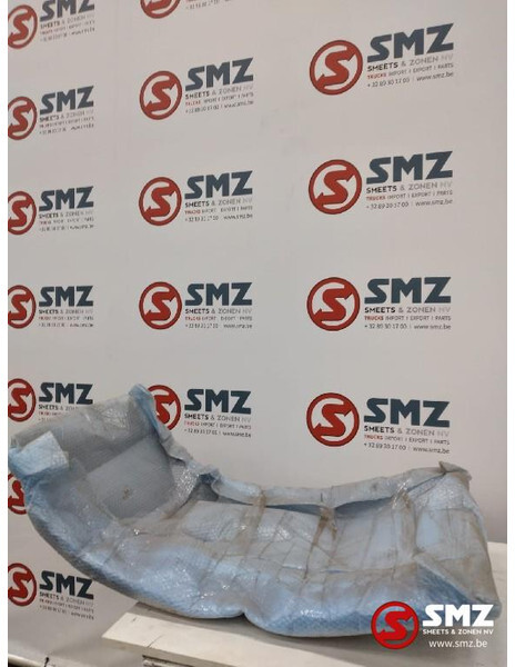 Mercedes-Benz Occ spatbord vooraan Mercedes Econic 1828 A9438800 - Bastidor/ Chasis para Camión: foto 2 Mercedes-Benz Occ spatbord vooraan Mercedes Econic 1828 A9438800 - Bastidor/ Chasis para Camión: foto 2