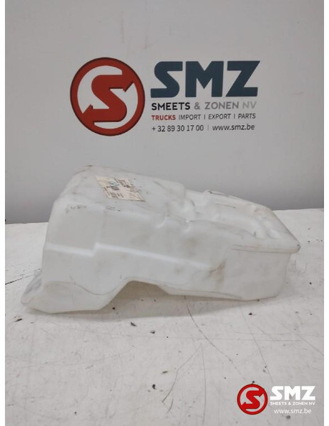 Mercedes-Benz Ruitensproeierreservoir mercedes atego a9738690120 - Limpiaparabrisas para Camión: foto 1 Mercedes-Benz Ruitensproeierreservoir mercedes atego a9738690120 - Limpiaparabrisas para Camión: foto 1