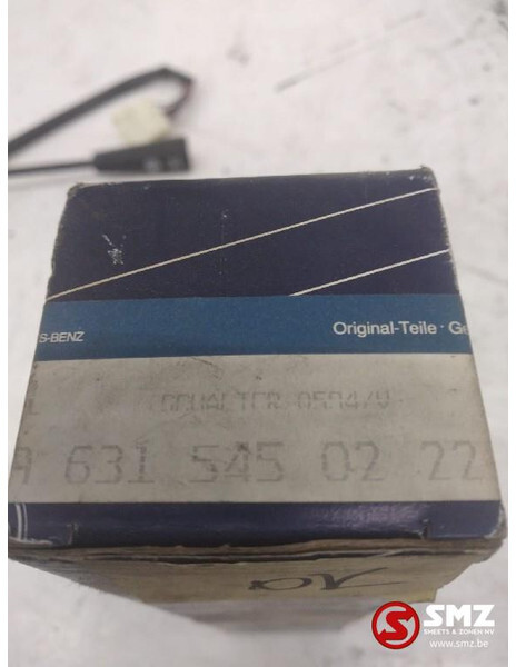 Mercedes-Benz Ruitenwisserschakelaar mercedes mb100 a6315450222 - Limpiaparabrisas para Camión: foto 3 Mercedes-Benz Ruitenwisserschakelaar mercedes mb100 a6315450222 - Limpiaparabrisas para Camión: foto 3