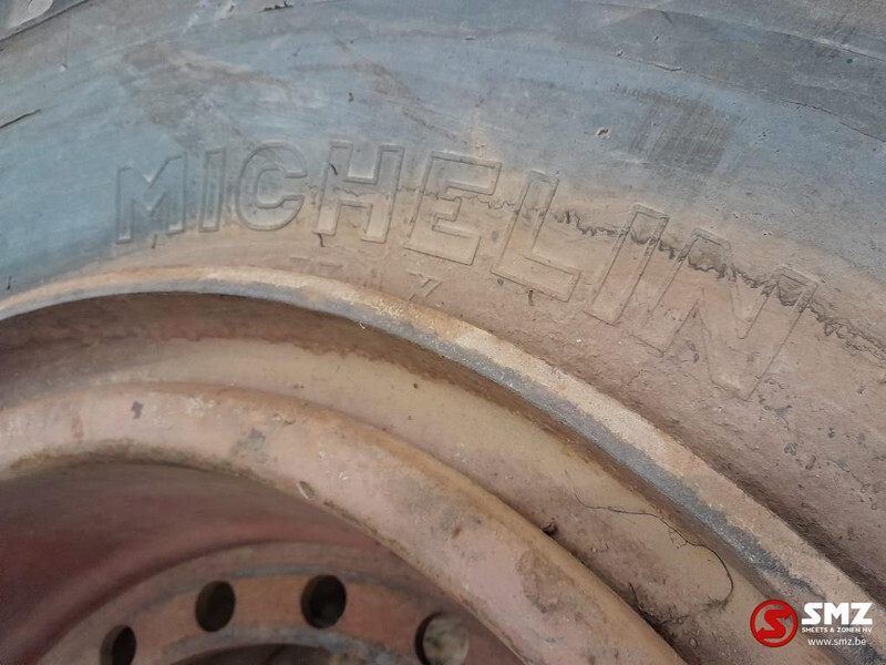 Michelin Occ industrieband Michelin 20.5R25 - Neumático para Camión: foto 2 Michelin Occ industrieband Michelin 20.5R25 - Neumático para Camión: foto 2