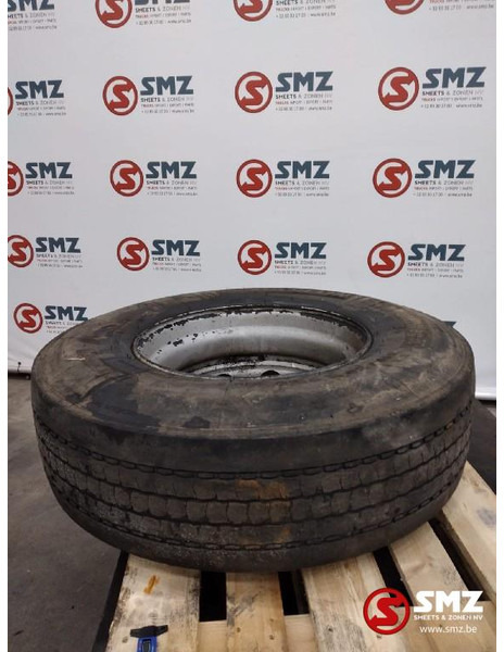 Michelin Occ vrachtwagenband Michelin 315/80R22.5 - Neumático para Camión: foto 1 Michelin Occ vrachtwagenband Michelin 315/80R22.5 - Neumático para Camión: foto 1