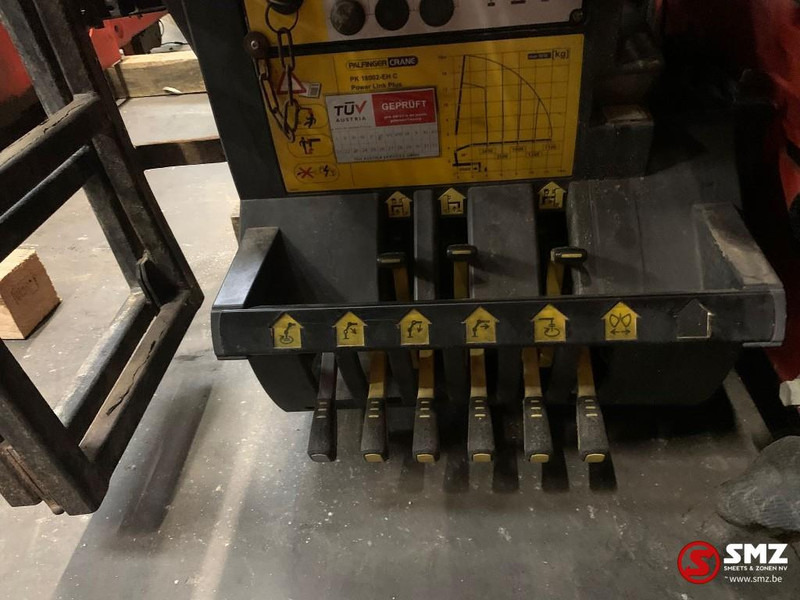 Palfinger Occ Autolaadkraan Palfinger PK18002 - 4 + radio - Brazo para Equipo de manutención: foto 2 Palfinger Occ Autolaadkraan Palfinger PK18002 - 4 + radio - Brazo para Equipo de manutención: foto 2