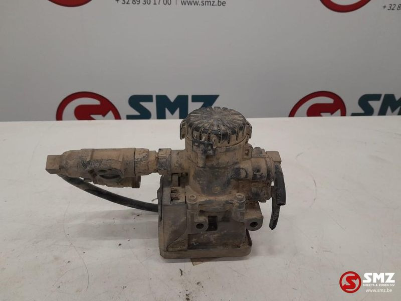 MAN Occ EBS modulator MAN TGA 81521066049 K021204 - Recambio para Camión: foto 1 MAN Occ EBS modulator MAN TGA 81521066049 K021204 - Recambio para Camión: foto 1