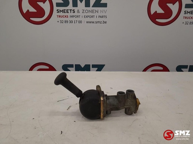 Wabco Occ handremklep Wabco 9617221510 - Recambio para Camión: foto 1 Wabco Occ handremklep Wabco 9617221510 - Recambio para Camión: foto 1