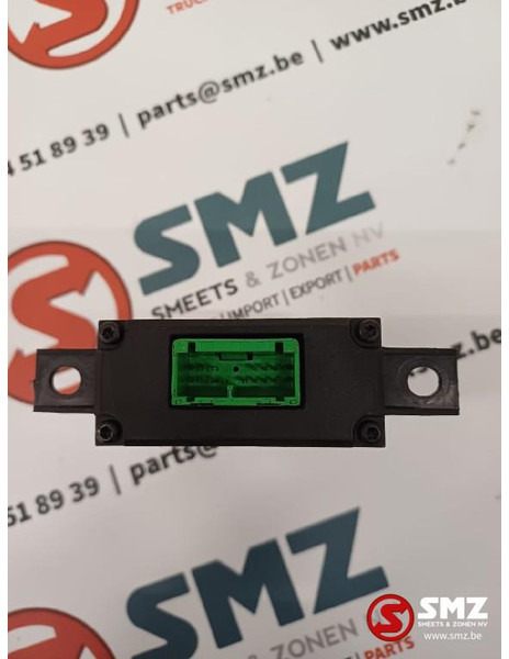 Renault Occ ECU FMS regeleenheid Renault - Unidad de control para Camión: foto 1 Renault Occ ECU FMS regeleenheid Renault - Unidad de control para Camión: foto 1