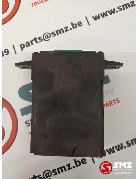 Renault Occ ECU FMS regeleenheid Renault - Unidad de control para Camión: foto 2 Renault Occ ECU FMS regeleenheid Renault - Unidad de control para Camión: foto 2