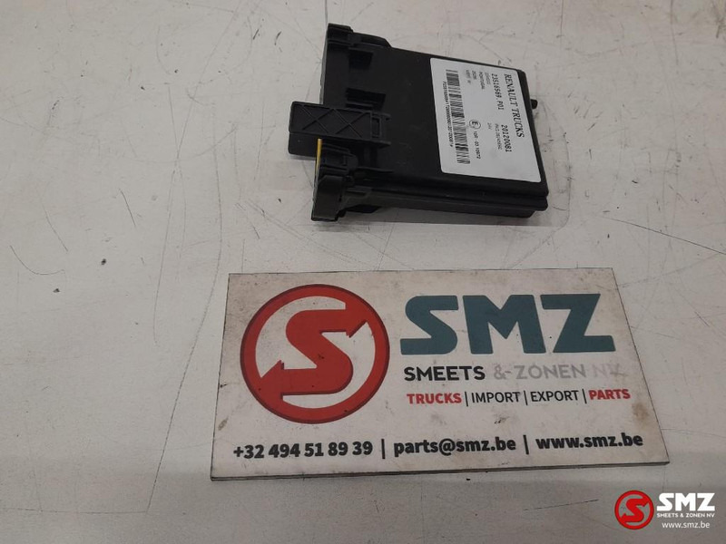 Renault Occ ECU MBYI regeleenheid Renault - Unidad de control para Camión: foto 4 Renault Occ ECU MBYI regeleenheid Renault - Unidad de control para Camión: foto 4