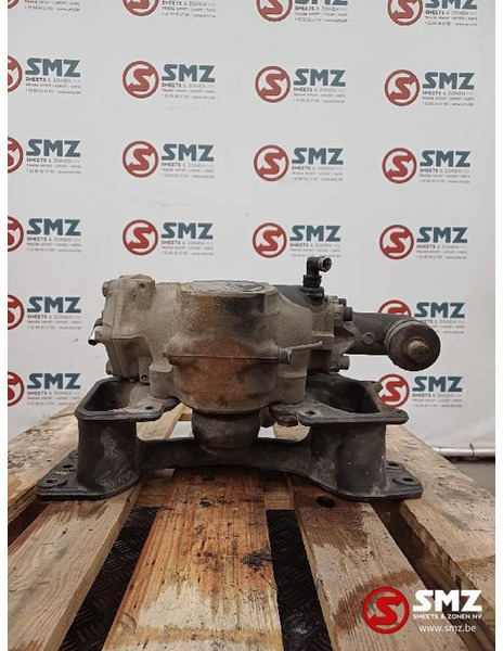 Renault Occ Stuurhuis Renault - Caja de dirección para Camión: foto 1 Renault Occ Stuurhuis Renault - Caja de dirección para Camión: foto 1