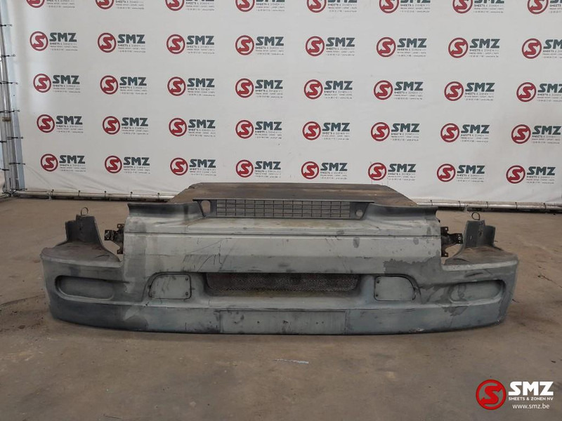 Renault Occ bumper Renault - Parachoques para Camión: foto 1 Renault Occ bumper Renault - Parachoques para Camión: foto 1