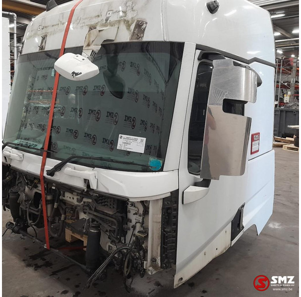 Renault Occ cabine RHD Renault T - Cabina e interior para Camión: foto 1 Renault Occ cabine RHD Renault T - Cabina e interior para Camión: foto 1