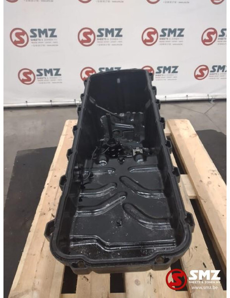 Renault Occ oliecarter Renault - Volvo - Cárter para Camión: foto 3 Renault Occ oliecarter Renault - Volvo - Cárter para Camión: foto 3