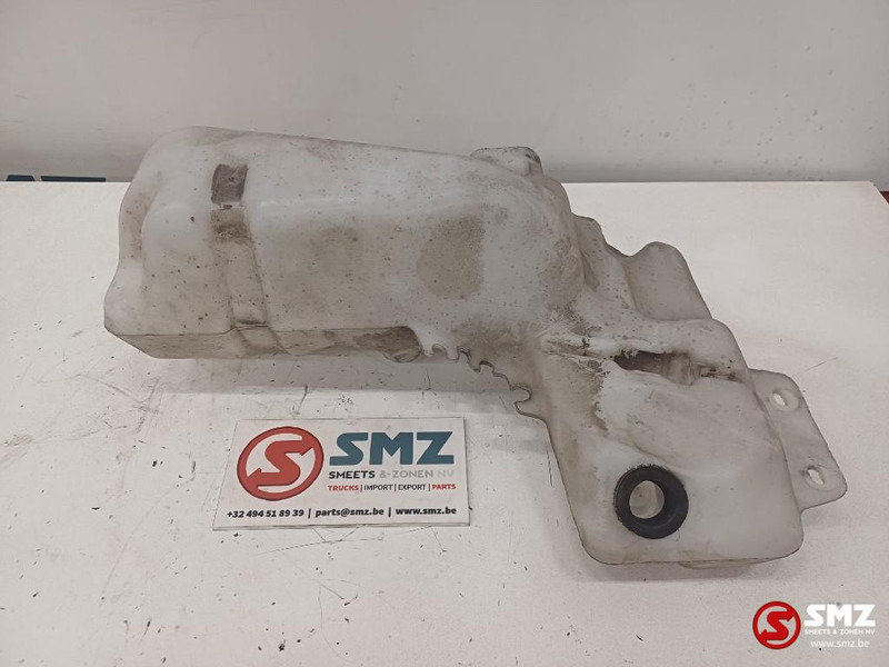 Renault Occ ruitensproeierreservoir Renault T 82303046 - Limpiaparabrisas para Camión: foto 1 Renault Occ ruitensproeierreservoir Renault T 82303046 - Limpiaparabrisas para Camión: foto 1