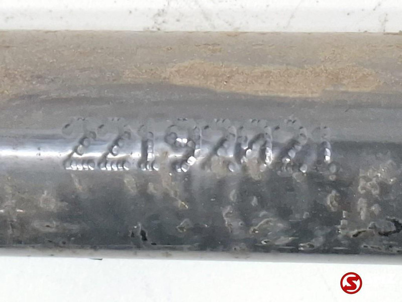 Renault Occ spatbordsteun achteraan Renault - Carrocería y exterior para Camión: foto 5 Renault Occ spatbordsteun achteraan Renault - Carrocería y exterior para Camión: foto 5