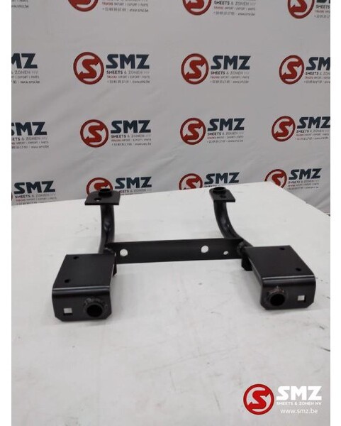 Renault Occ steun opstapbak rechts Kerax - Peldaño para Camión: foto 1 Renault Occ steun opstapbak rechts Kerax - Peldaño para Camión: foto 1