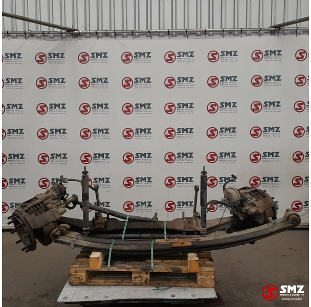 Renault Occ stuuras + set bladveren Renault - Dirección para Camión: foto 1 Renault Occ stuuras + set bladveren Renault - Dirección para Camión: foto 1