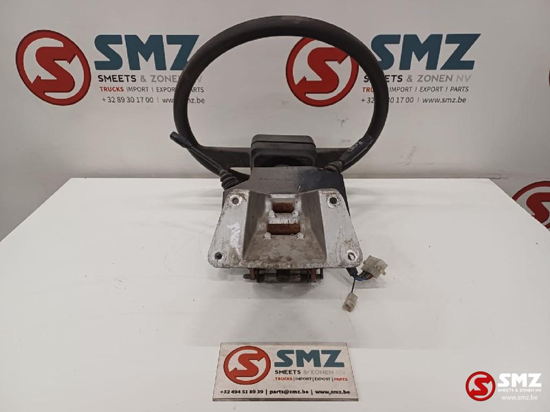 Renault Occ stuurwiel + stuurkolomschakelaars Renault - Dirección para Camión: foto 2 Renault Occ stuurwiel + stuurkolomschakelaars Renault - Dirección para Camión: foto 2