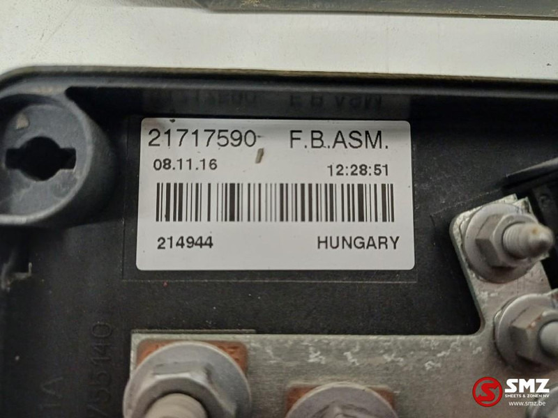 Renault Occ zekeringskast Renault - Sistema eléctrico para Camión: foto 3 Renault Occ zekeringskast Renault - Sistema eléctrico para Camión: foto 3