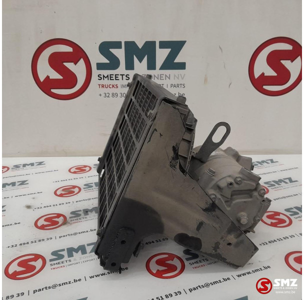 Scania Occ parkeerkoeler + aircopomp Scania - Sistema de refrigeración para Camión: foto 4 Scania Occ parkeerkoeler + aircopomp Scania - Sistema de refrigeración para Camión: foto 4