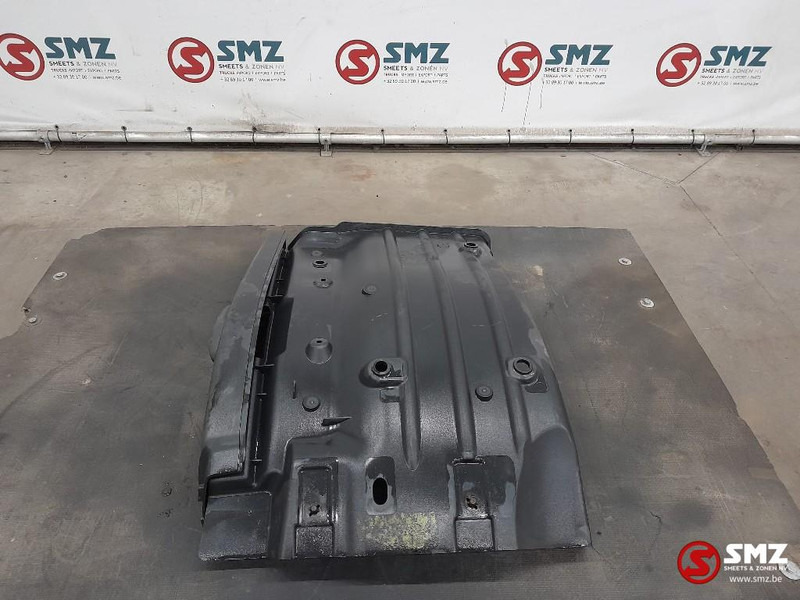 Scania Occ spatbord links vooraan Scania - Carrocería y exterior para Camión: foto 2 Scania Occ spatbord links vooraan Scania - Carrocería y exterior para Camión: foto 2