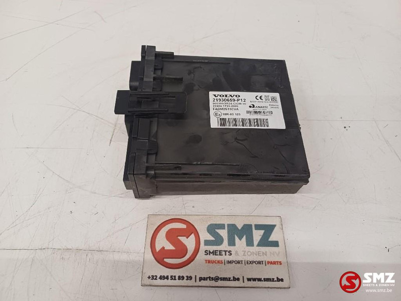 Volvo Occ ECU CIOM regeleenheid Volvo - Unidad de control para Camión: foto 2 Volvo Occ ECU CIOM regeleenheid Volvo - Unidad de control para Camión: foto 2
