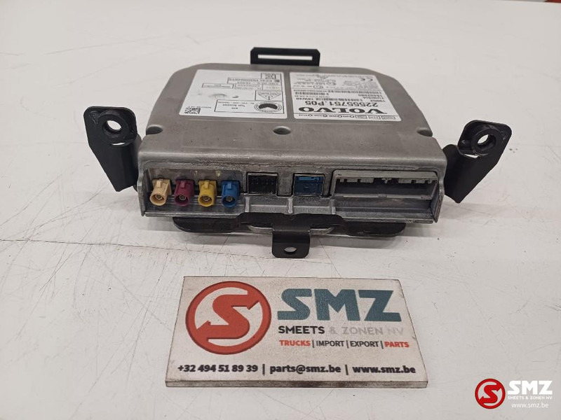 Volvo Occ ECU telematica regeleenheid Volvo - Unidad de control para Camión: foto 2 Volvo Occ ECU telematica regeleenheid Volvo - Unidad de control para Camión: foto 2