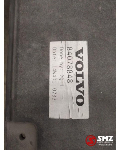 Volvo Occ Plaat bed onder Volvo FH4 84078848 - Cabina e interior para Camión: foto 4 Volvo Occ Plaat bed onder Volvo FH4 84078848 - Cabina e interior para Camión: foto 4