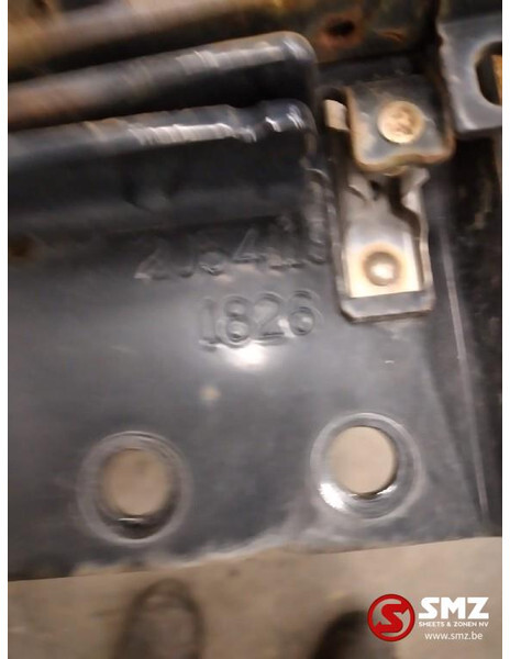 Volvo Occ binnenframe grille Volvo FH 20541198 - Parrilla para Camión: foto 3 Volvo Occ binnenframe grille Volvo FH 20541198 - Parrilla para Camión: foto 3