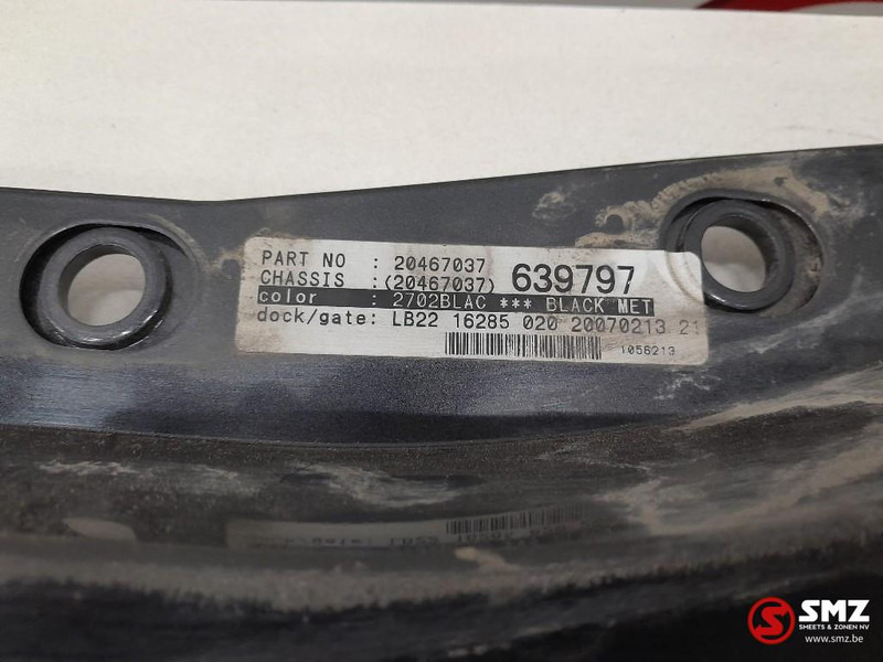 Volvo Occ deurverlenging links Volvo - Puerta y piezas para Camión: foto 4 Volvo Occ deurverlenging links Volvo - Puerta y piezas para Camión: foto 4