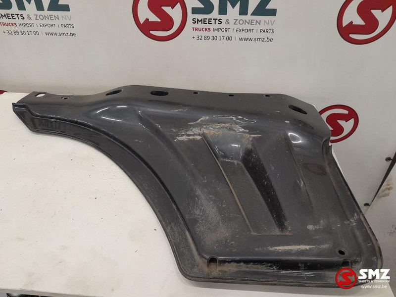 Volvo Occ deurverlenging links Volvo - Puerta y piezas para Camión: foto 3 Volvo Occ deurverlenging links Volvo - Puerta y piezas para Camión: foto 3