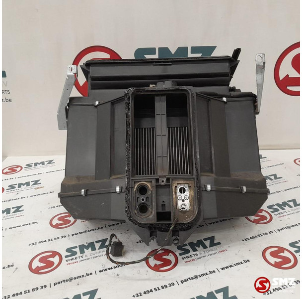 Volvo Occ kachelhuis Volvo - Calefacción/ Ventilación para Camión: foto 2 Volvo Occ kachelhuis Volvo - Calefacción/ Ventilación para Camión: foto 2