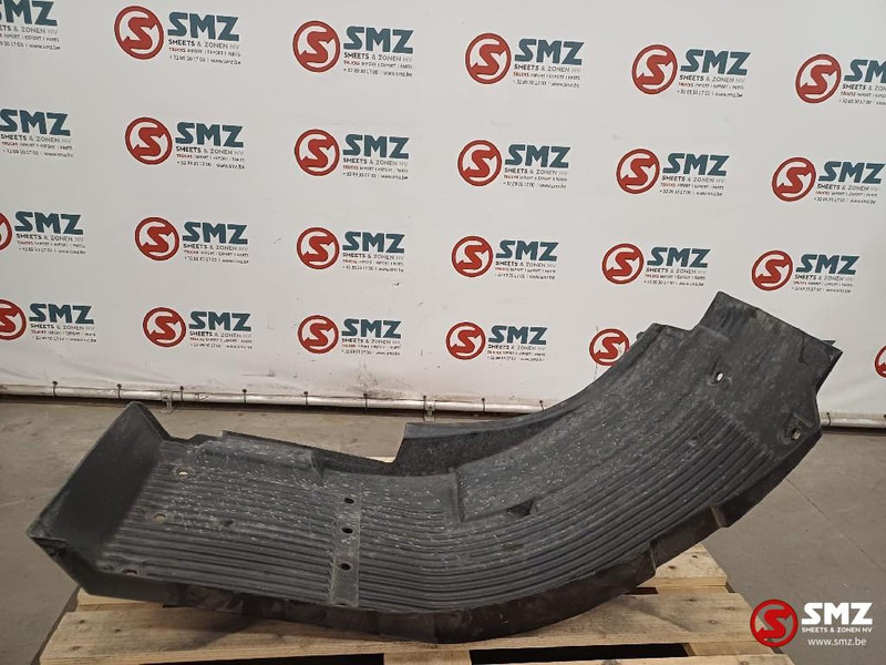 Volvo Occ spatscherm vooraan rechts Volvo - Carrocería y exterior para Camión: foto 5 Volvo Occ spatscherm vooraan rechts Volvo - Carrocería y exterior para Camión: foto 5