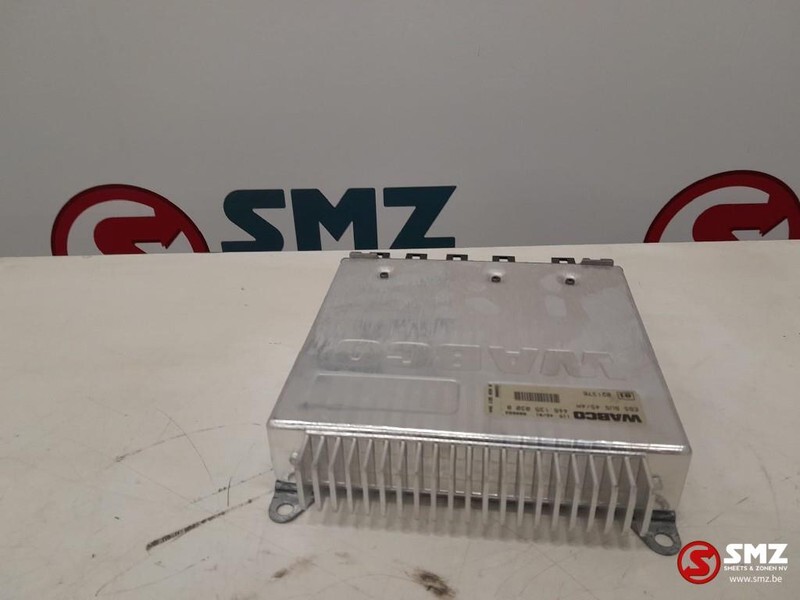 Wabco Occ ECU besturingseenheid Wabco 4461350030 - Unidad de control para Camión: foto 5 Wabco Occ ECU besturingseenheid Wabco 4461350030 - Unidad de control para Camión: foto 5