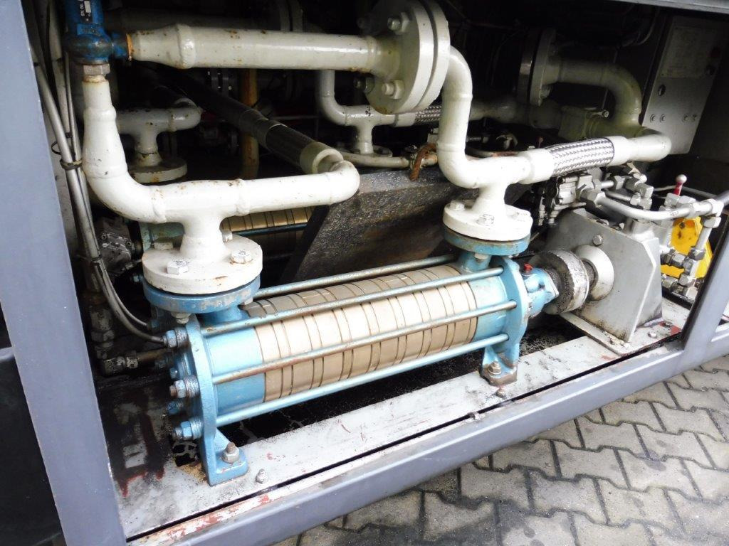 BURG Gas tank semi-trailer used for CO2 Carbon dioxide - Semirremolque cisterna: foto 5 BURG Gas tank semi-trailer used for CO2 Carbon dioxide - Semirremolque cisterna: foto 5