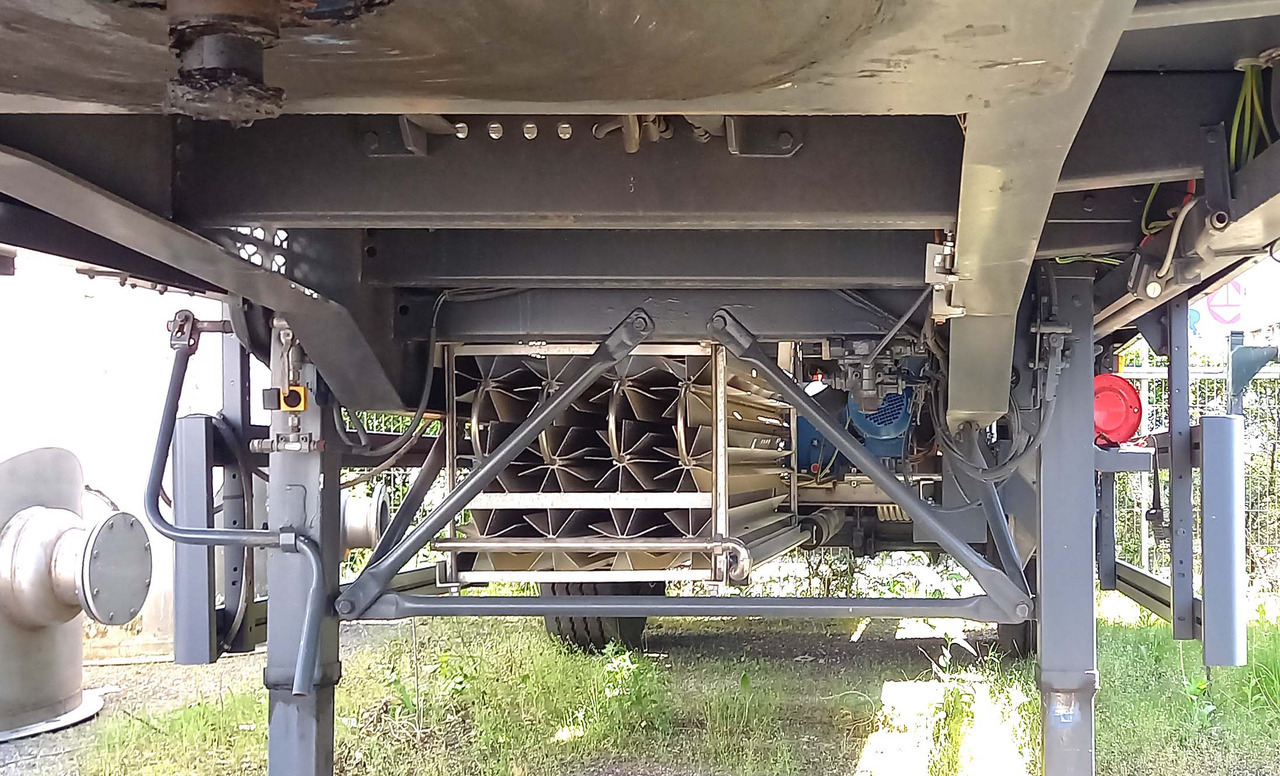 Semirremolque cisterna Messer Griesheim Gas tank semi-trailer used for LNG/CNG mobile filling station Methan Gas Cryogenic: foto 21