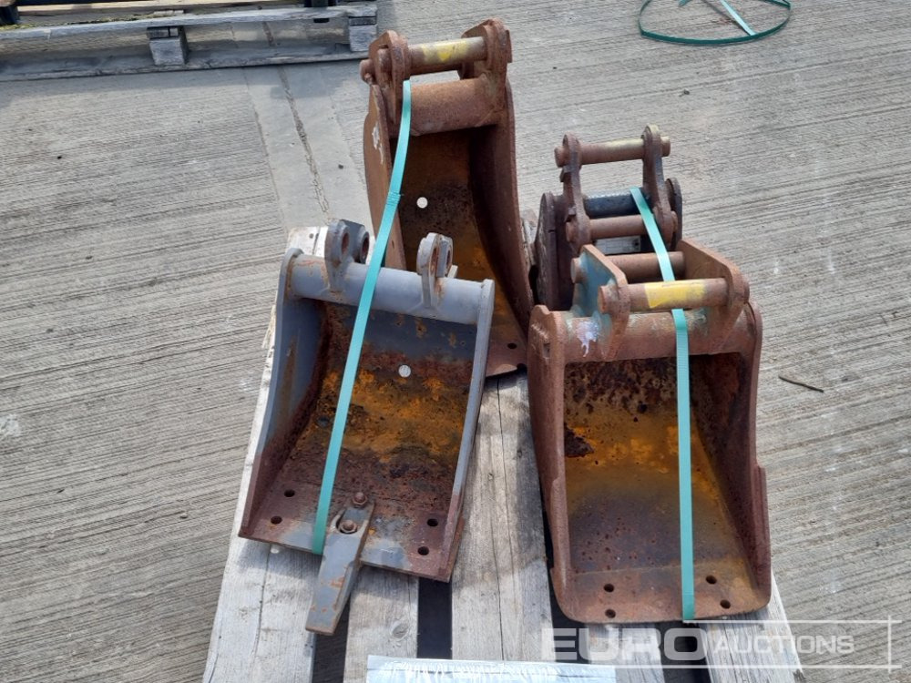 12", 12", 10", 8" Digging Bucket 30-35mm Pin to suit Mini Excavator - Cazo: foto 2 12", 12", 10", 8" Digging Bucket 30-35mm Pin to suit Mini Excavator - Cazo: foto 2