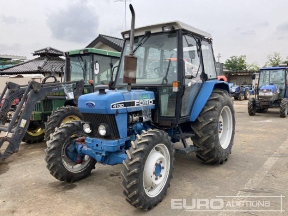 1990 Ford 4130 - Tractor: foto 1 1990 Ford 4130 - Tractor: foto 1
