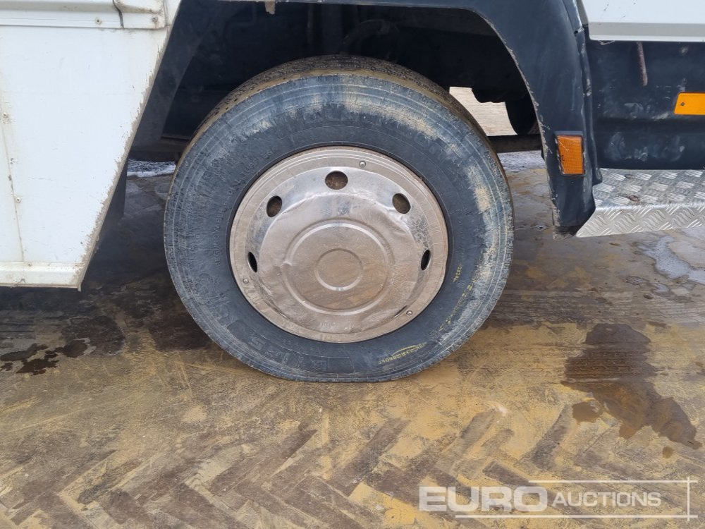 Camión para caballos 1998 Mercedes 814: foto 12