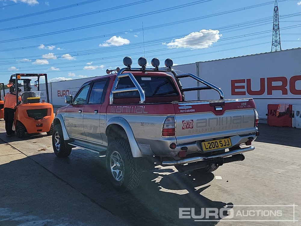 2004 Mitsubishi L200 - Pick-up: foto 3 2004 Mitsubishi L200 - Pick-up: foto 3